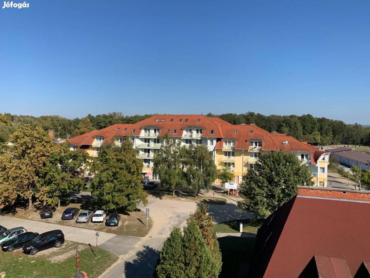 Karospool Apartman Zalakaros Esterno foto
